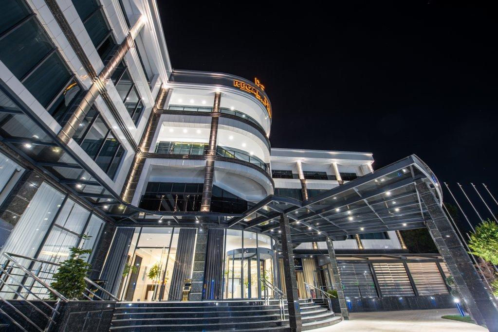 Wyndham Garden Tashkent Ξενοδοχείο Εξωτερικό φωτογραφία