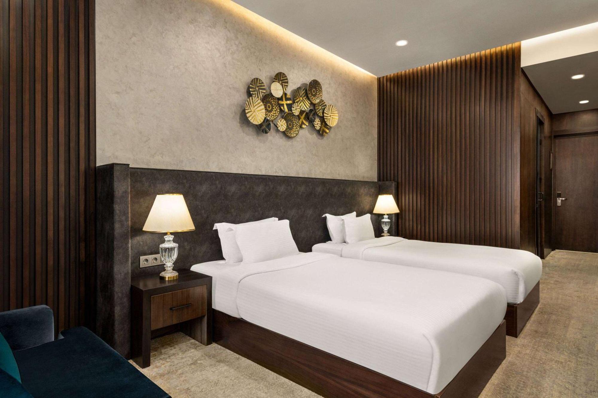 Wyndham Garden Tashkent Ξενοδοχείο Εξωτερικό φωτογραφία