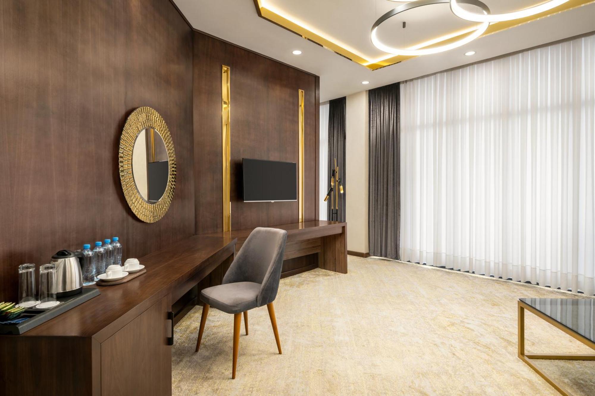 Wyndham Garden Tashkent Ξενοδοχείο Εξωτερικό φωτογραφία