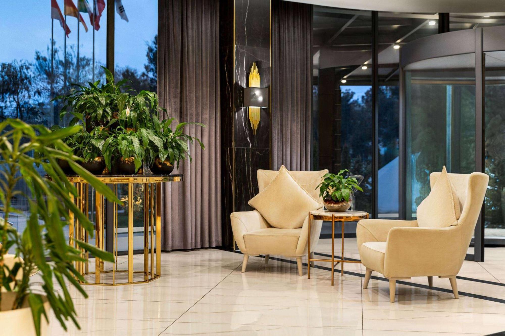 Wyndham Garden Tashkent Ξενοδοχείο Εξωτερικό φωτογραφία
