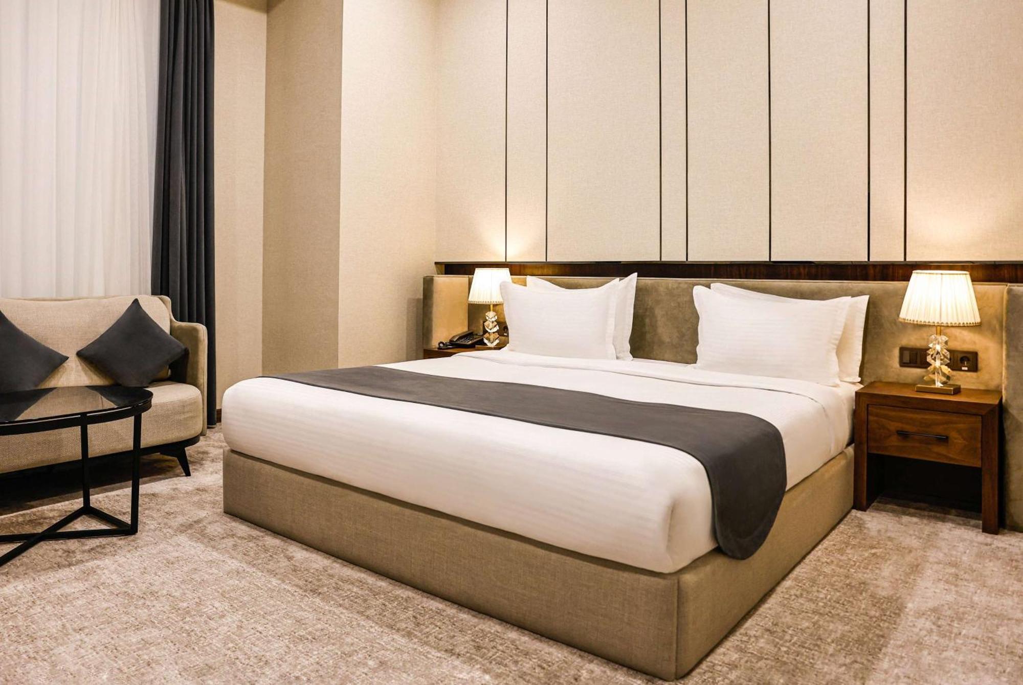 Wyndham Garden Tashkent Ξενοδοχείο Εξωτερικό φωτογραφία